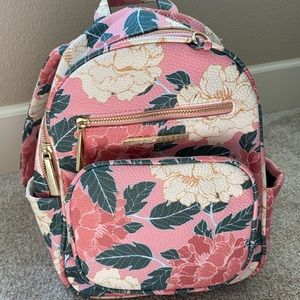 Adorable Steve Madden floral backpack
